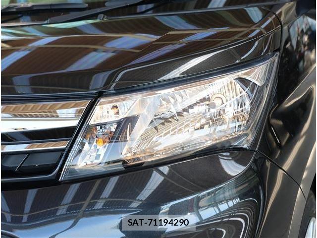 Toyota ROOMY 2023-12 8132130-25