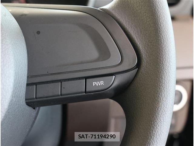 Toyota ROOMY 2023-12 8132130-28