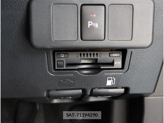 Toyota ROOMY 2023-12 8132130-4