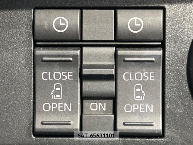 Toyota ROOMY 2024-10 8132113-3