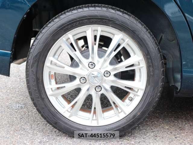 Toyota ROOMY 2018-04 8132138-20