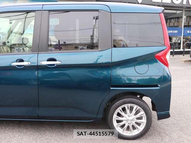 Toyota ROOMY 2018-04 8132138-8