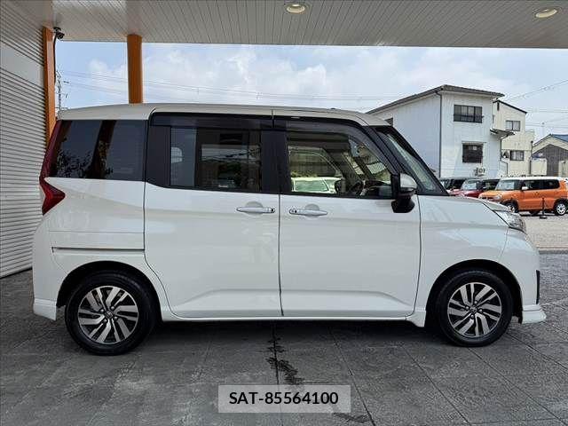 Toyota ROOMY 2017-05 8146598-10
