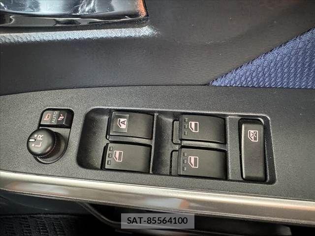 Toyota ROOMY 2017-05 8146598-29