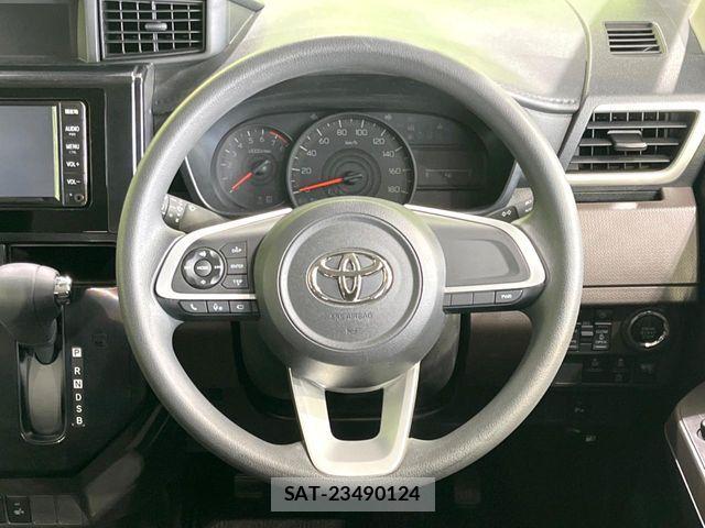 Toyota ROOMY 2021-07 8146594-10
