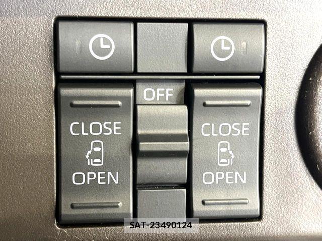 Toyota ROOMY 2021-07 8146594-4