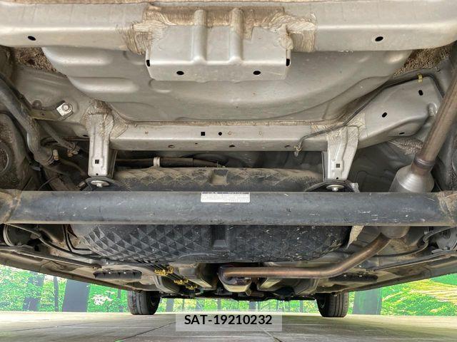 Toyota ROOMY 2017-08 8146597-18