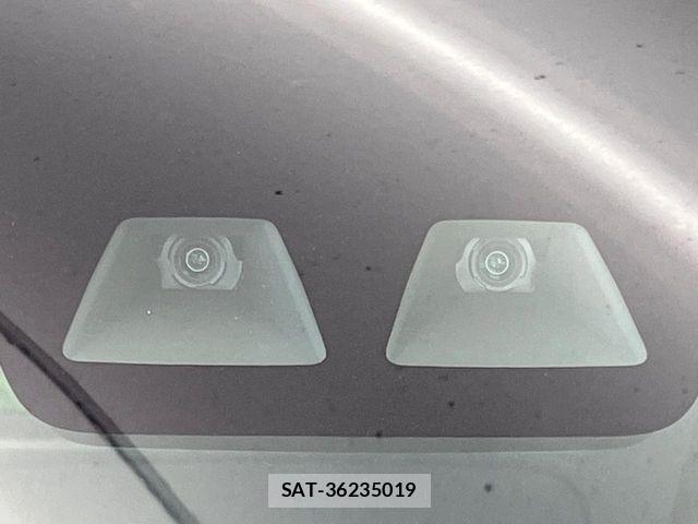Toyota ROOMY 2019-09 8146596-4