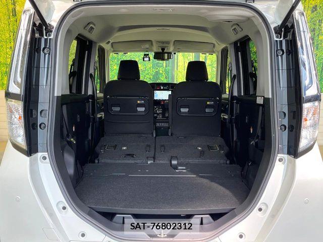 Toyota ROOMY 2021-08 8146590-9
