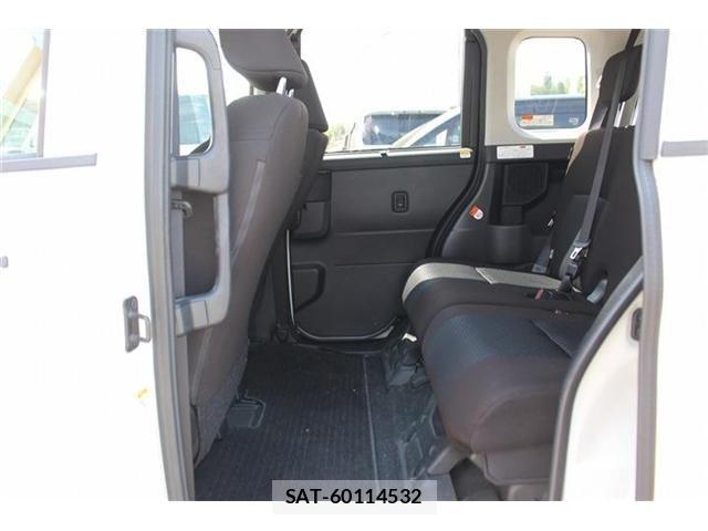 Toyota ROOMY 2021-07 8159139-26