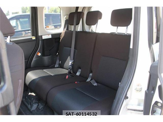 Toyota ROOMY 2021-07 8159139-27