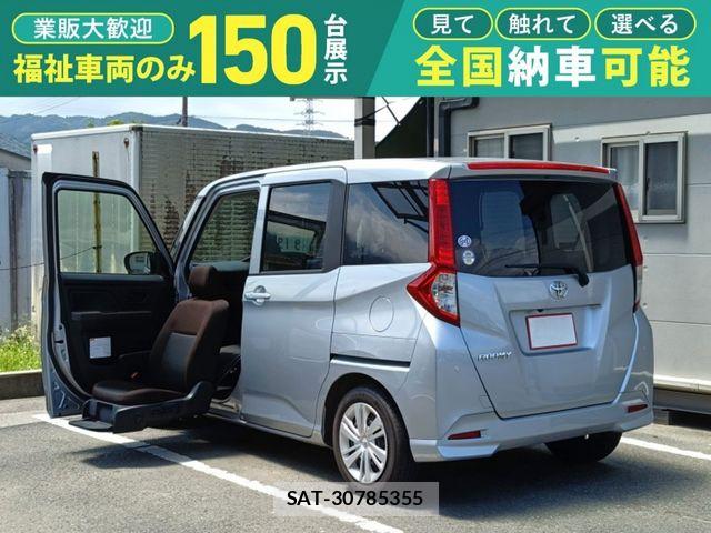 Toyota ROOMY 2021-06 8159138-0
