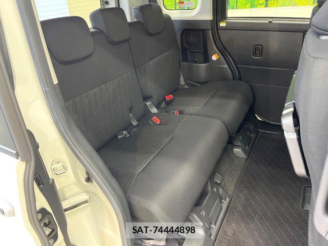 Toyota ROOMY 2020-02 8159133-8