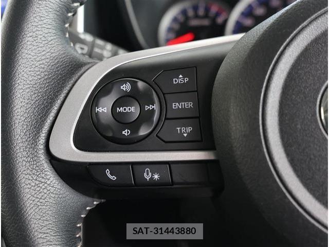 Toyota ROOMY 2022-04 8209908-13