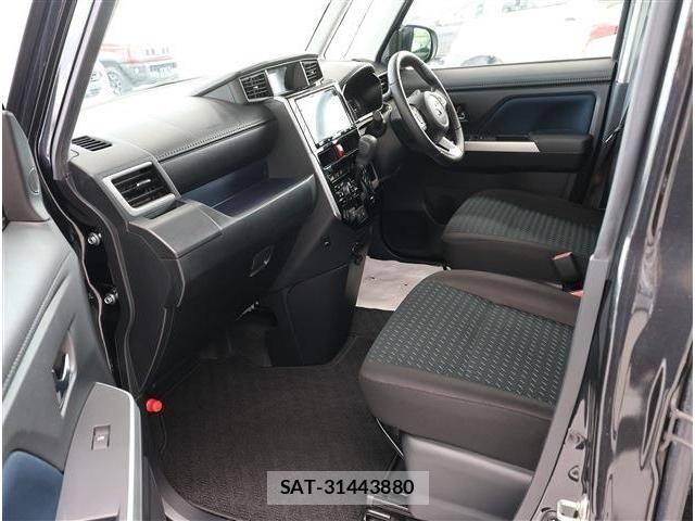 Toyota ROOMY 2022-04 8209908-17