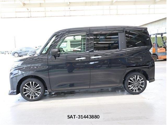 Toyota ROOMY 2022-04 8209908-26