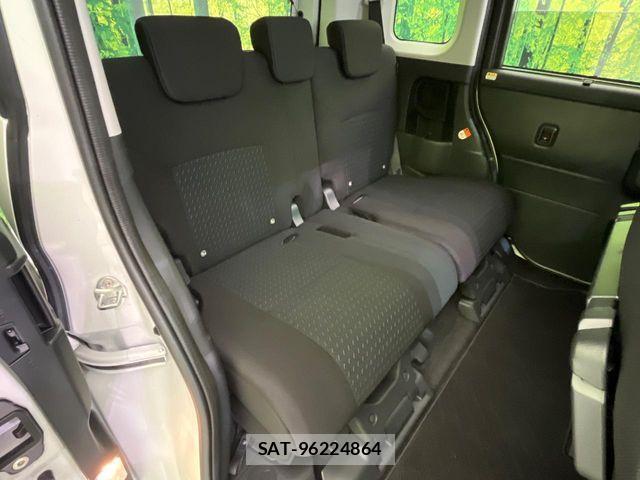 Toyota ROOMY 2025-06 8209893-8