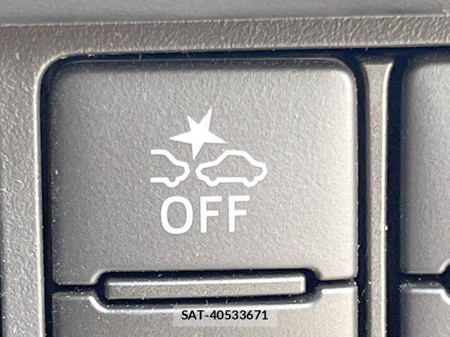 Toyota ROOMY 2024-09 8209899-5