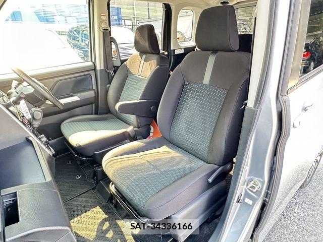 Toyota ROOMY 2021-08 8209924-13