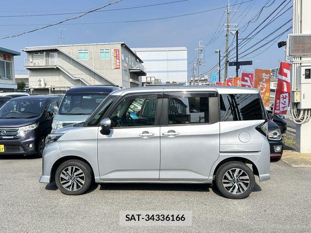 Toyota ROOMY 2021-08 8209924-3