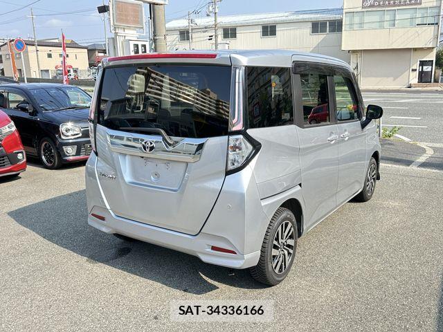 Toyota ROOMY 2021-08 8209924-4