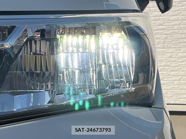 Toyota ROOMY 2023-10 8209918-12