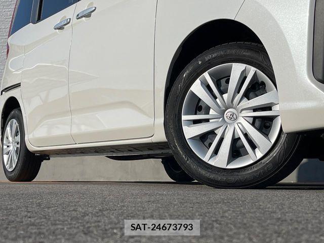 Toyota ROOMY 2023-10 8209918-13