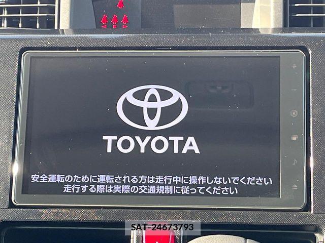 Toyota ROOMY 2023-10 8209918-3