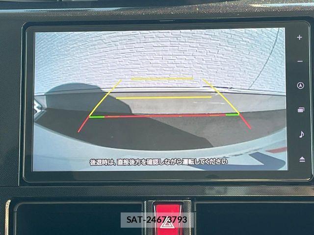 Toyota ROOMY 2023-10 8209918-4