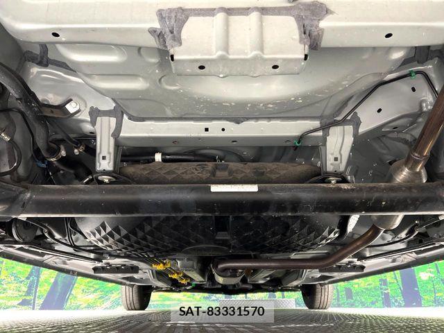 Toyota ROOMY 2024-03 8209917-18