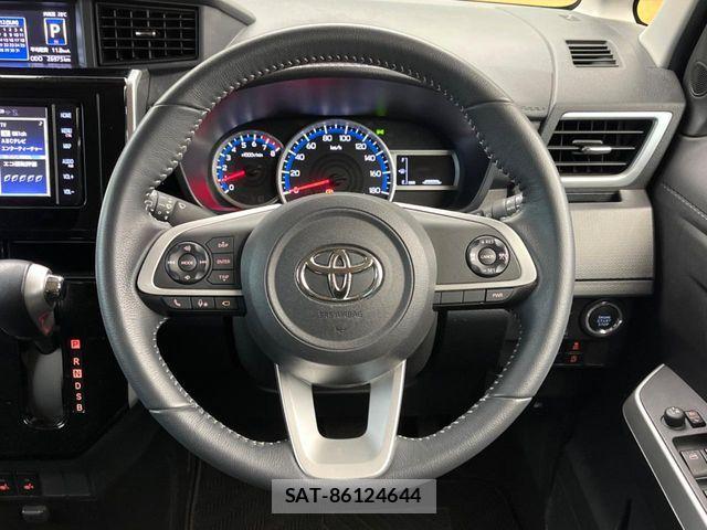 Toyota ROOMY 2021-10 8209910-10