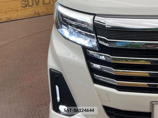 Toyota ROOMY 2021-10 8209910-11