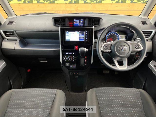 Toyota ROOMY 2021-10 8209910-1