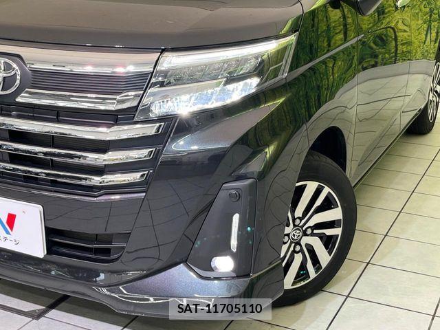 Toyota ROOMY 2024-10 8209900-11