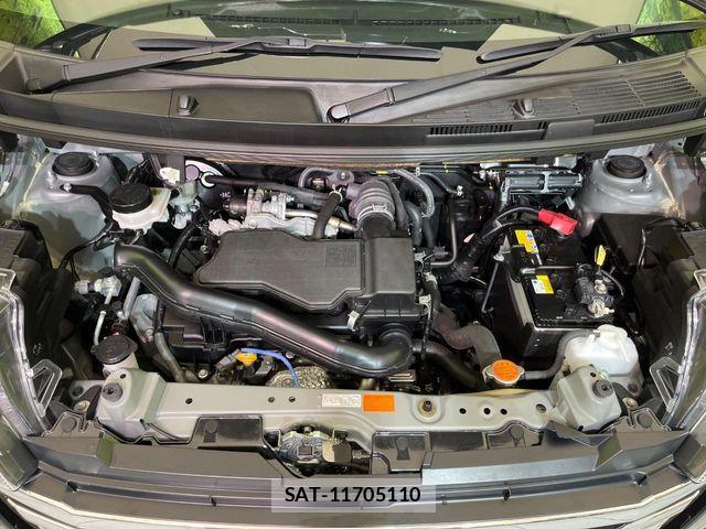 Toyota ROOMY 2024-10 8209900-17