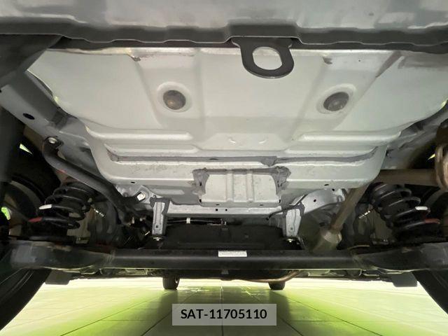 Toyota ROOMY 2024-10 8209900-18