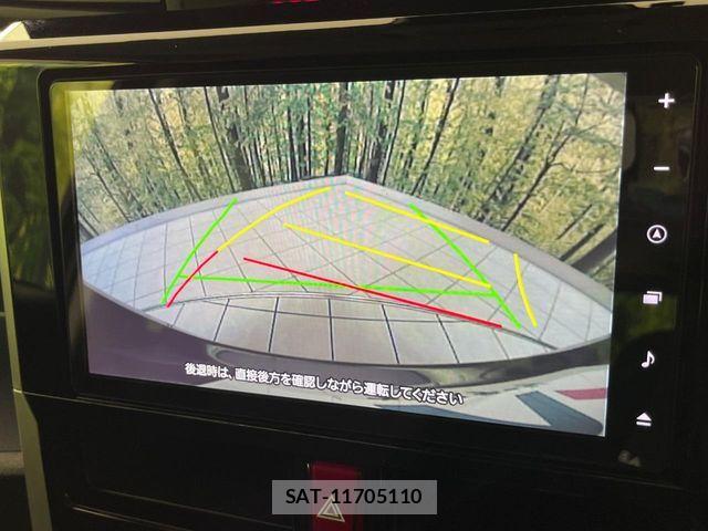 Toyota ROOMY 2024-10 8209900-3