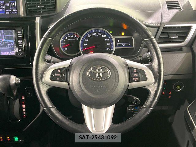 Toyota ROOMY 2017-01 8209950-10