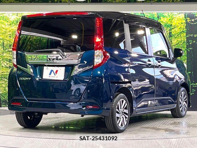 Toyota ROOMY 2017-01 8209950-16