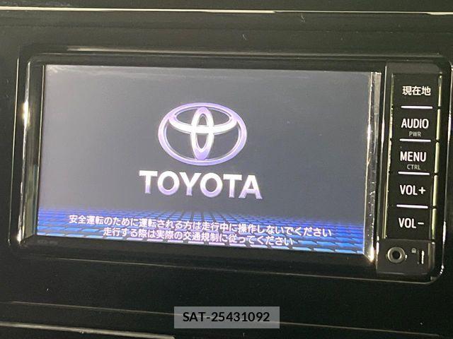 Toyota ROOMY 2017-01 8209950-1