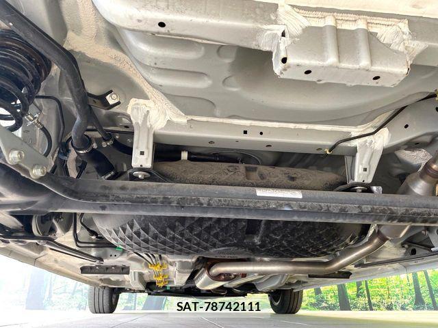 Toyota ROOMY 2021-12 8209901-18