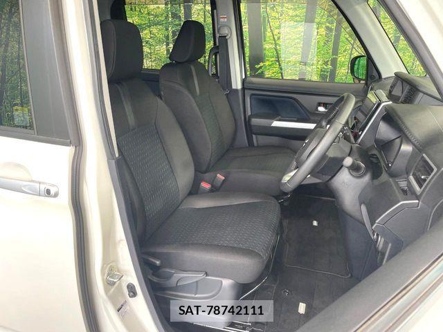 Toyota ROOMY 2021-12 8209901-7
