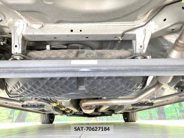 Toyota ROOMY 2021-06 8209912-18