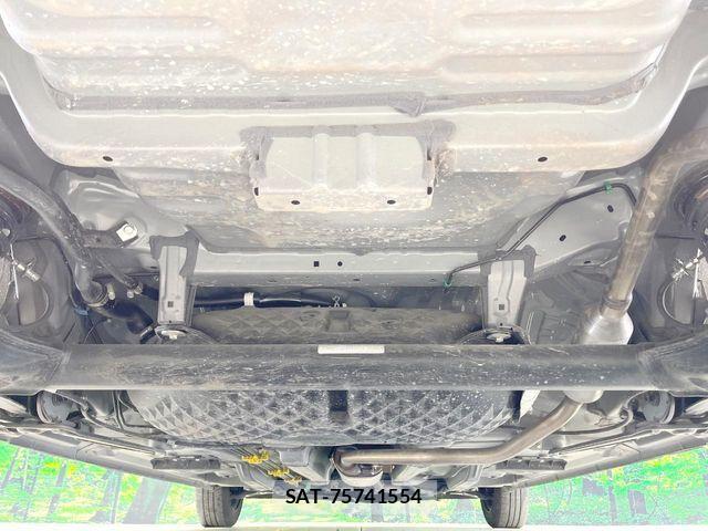 Toyota ROOMY 2024-09 8209914-18