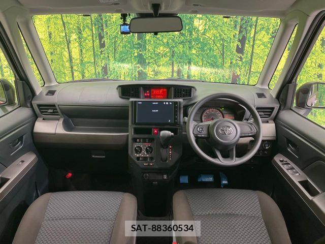 Toyota ROOMY 2022-01 8209928-1