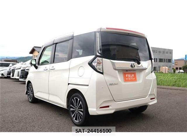 Toyota ROOMY 2021-06 8209903-19