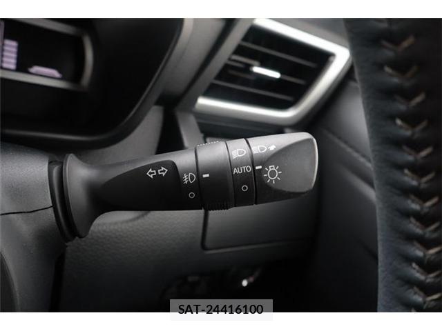 Toyota ROOMY 2021-06 8209903-28