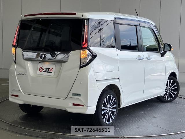 Toyota ROOMY 2021-10 8209911-26