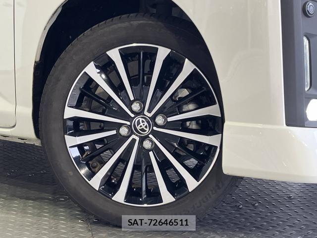 Toyota ROOMY 2021-10 8209911-3