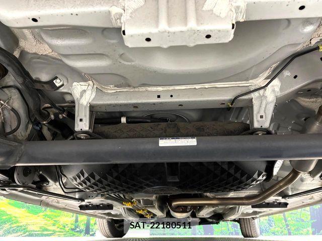 Toyota ROOMY 2021-11 8209906-18